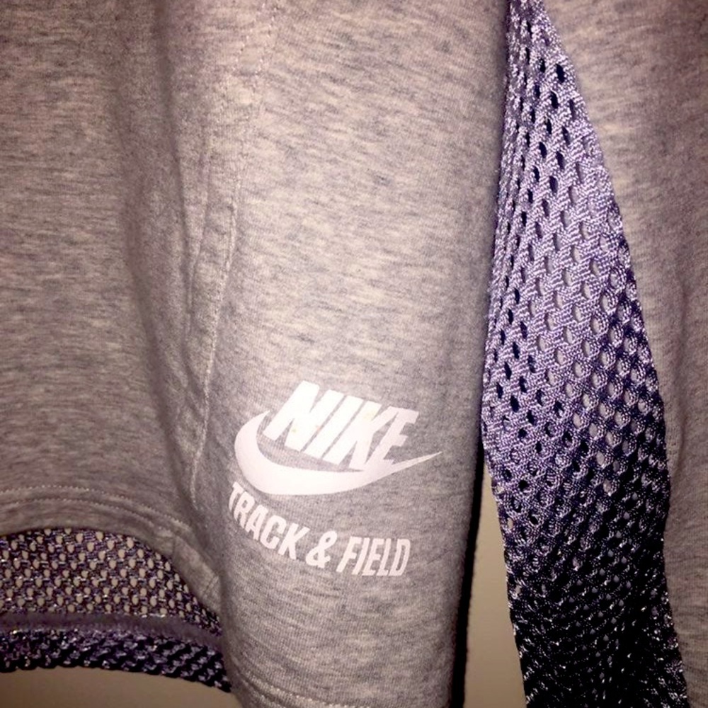 Nike sweatshirt top - Picture 5 of 7